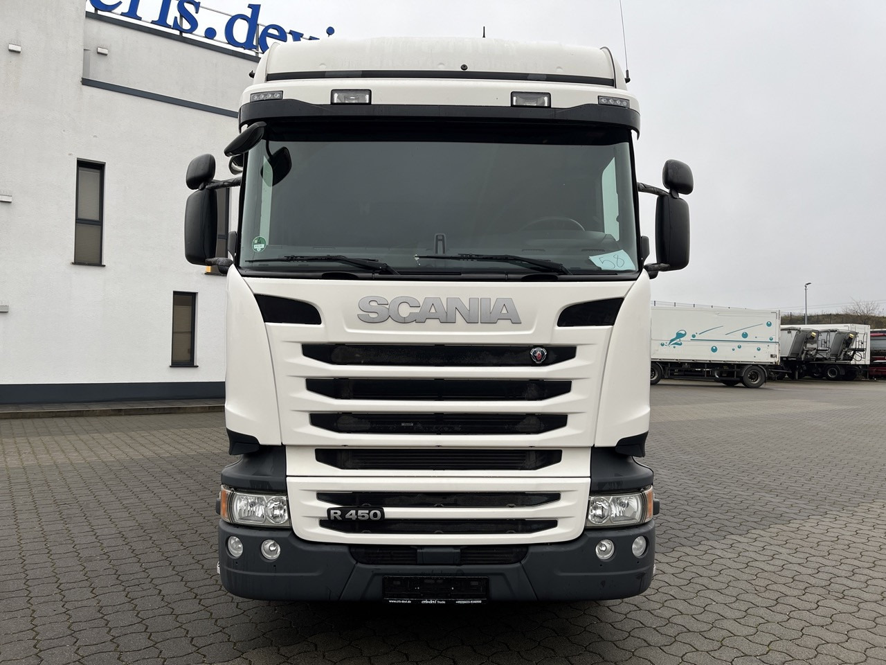 Scania R 450 6x2 Geränke Lenkachse Retarder - Til transport af drikkevarer lastbil: billede 3 Scania R 450 6x2 Geränke Lenkachse Retarder - Til transport af drikkevarer lastbil: billede 3