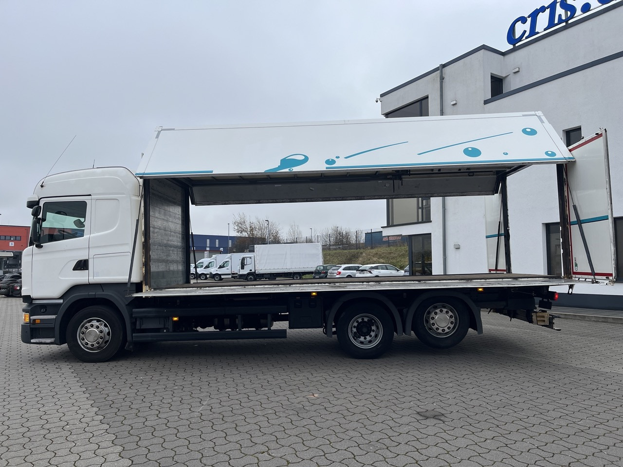 Scania R 450 6x2 Geränke Lenkachse Retarder - Til transport af drikkevarer lastbil: billede 4 Scania R 450 6x2 Geränke Lenkachse Retarder - Til transport af drikkevarer lastbil: billede 4