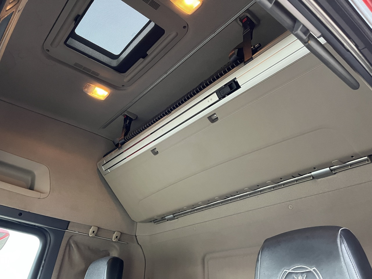 Scania R440 6x2 Hiab 166 E-5 HiDuo | AHK | Lenk-Lift A. - Lastbil med presenning, Lastbil med kran: billede 4 Scania R440 6x2 Hiab 166 E-5 HiDuo | AHK | Lenk-Lift A. - Lastbil med presenning, Lastbil med kran: billede 4