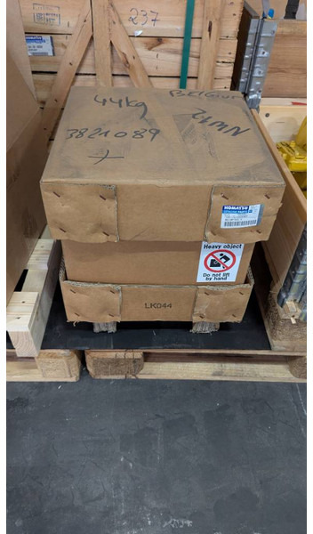 Komatsu D65PX-15 - HYDRAULIC MOTOR ASSY - 708-7L-00040 - Bulldozer: billede 3 Komatsu D65PX-15 - HYDRAULIC MOTOR ASSY - 708-7L-00040 - Bulldozer: billede 3