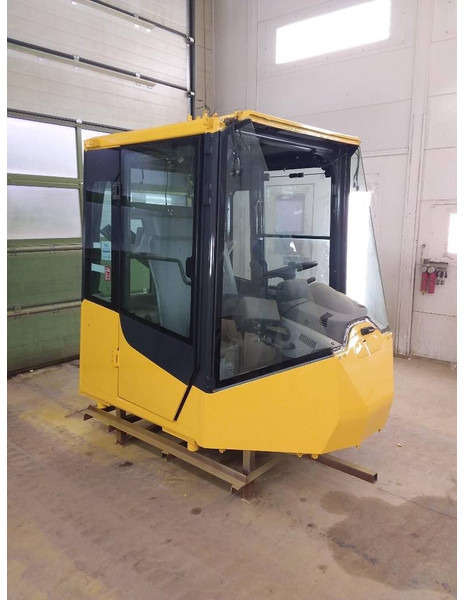 Komatsu WA500-7 Cabine - Førerhus og interiør for Entreprenørmaskin: billede 1 Komatsu WA500-7 Cabine - Førerhus og interiør for Entreprenørmaskin: billede 1