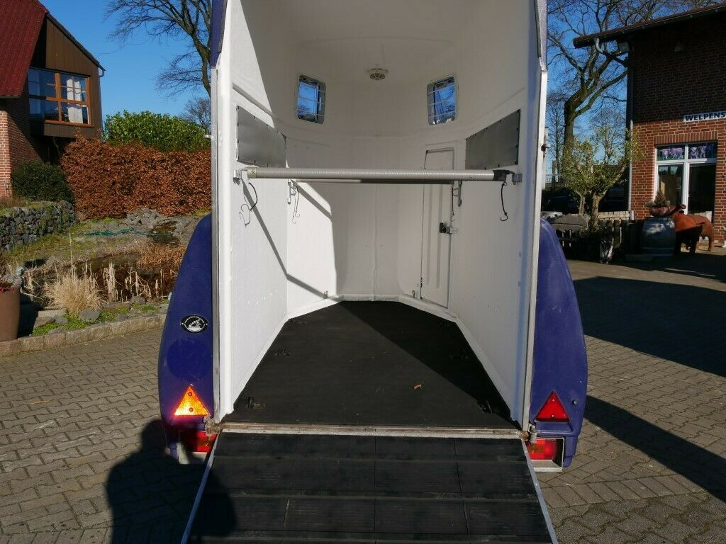 Böckmann 1,5 Pferde Heckklappe schwenkbar - Hestetrailer: billede 3 Böckmann 1,5 Pferde Heckklappe schwenkbar - Hestetrailer: billede 3