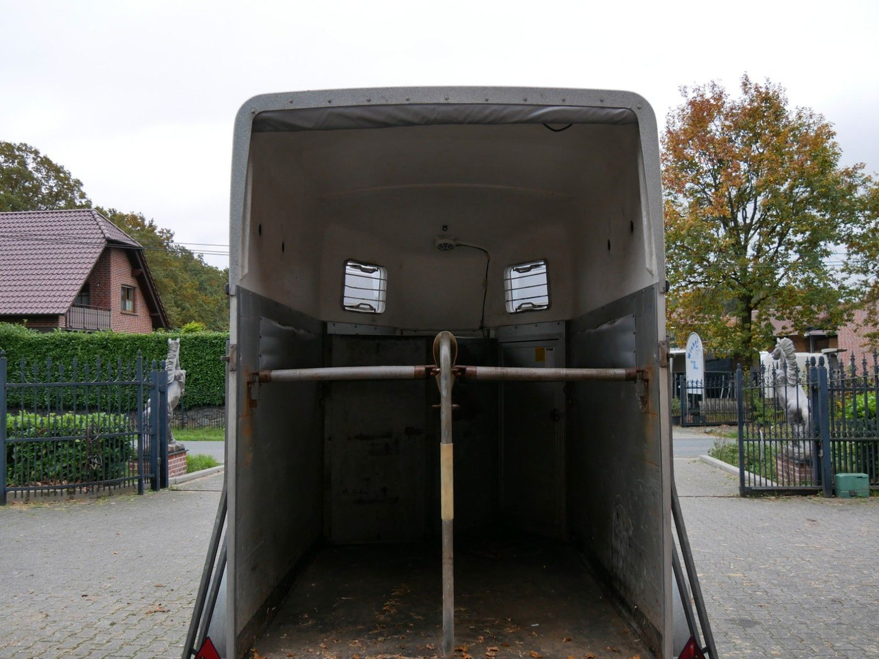 Böckmann Alu 2 Pferde mit Sattelkammer - Veetransport påhængsvogn: billede 5 Böckmann Alu 2 Pferde mit Sattelkammer - Veetransport påhængsvogn: billede 5