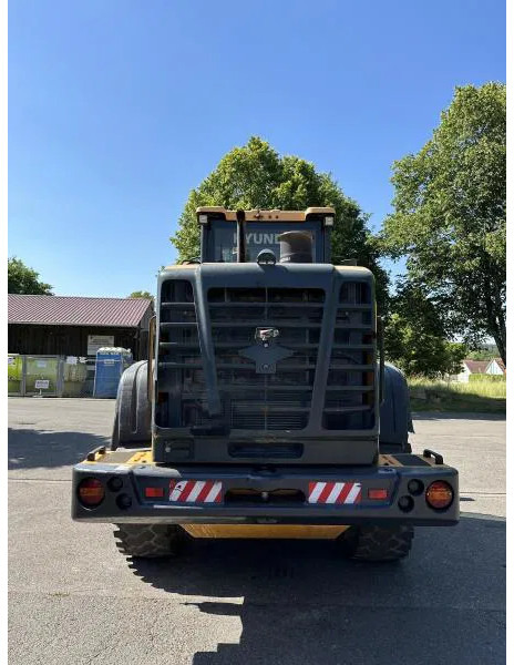 Hyundai HL730-9A 4X4 Radlader Mulch-/Klappschaufel KLIMA A HL730-9A 4X4 Radlader Mulch-/Klappschaufel KLIMA A/C - Gummihjulslæsser: billede 5 Hyundai HL730-9A 4X4 Radlader Mulch-/Klappschaufel KLIMA A HL730-9A 4X4 Radlader Mulch-/Klappschaufel KLIMA A/C - Gummihjulslæsser: billede 5