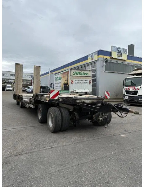 Müller-Mitteltal T4 4-Achs Tieflader Radmulden luftgefedert T4 4-Achs Tieflader Radmulden luftgefedert - Nedbygget platform påhængsvogn: billede 3 Müller-Mitteltal T4 4-Achs Tieflader Radmulden luftgefedert T4 4-Achs Tieflader Radmulden luftgefedert - Nedbygget platform påhængsvogn: billede 3