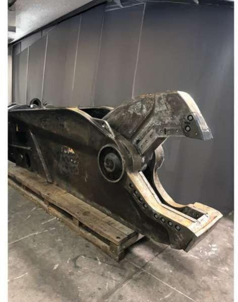 CATERPILLAR S3050 - Hydrauliske sakse: billede 2 CATERPILLAR S3050 - Hydrauliske sakse: billede 2