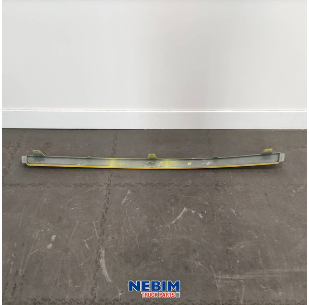 Volvo Volvo - 82101912 - Bumperspoiler midden FH4/5 - Reservedel for Lastbil: billede 2 Volvo Volvo - 82101912 - Bumperspoiler midden FH4/5 - Reservedel for Lastbil: billede 2
