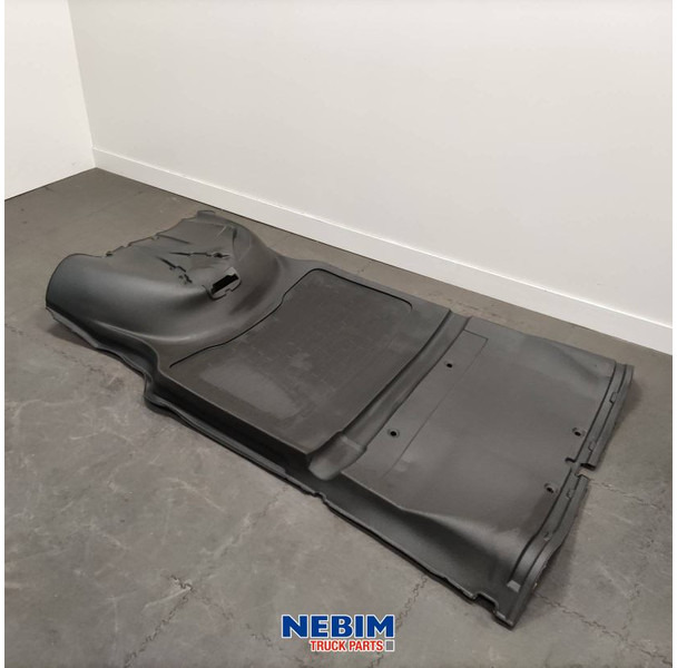 Volvo Volvo - 82174762 - Vloermat cabine - Reservedel for Lastbil: billede 1 Volvo Volvo - 82174762 - Vloermat cabine - Reservedel for Lastbil: billede 1
