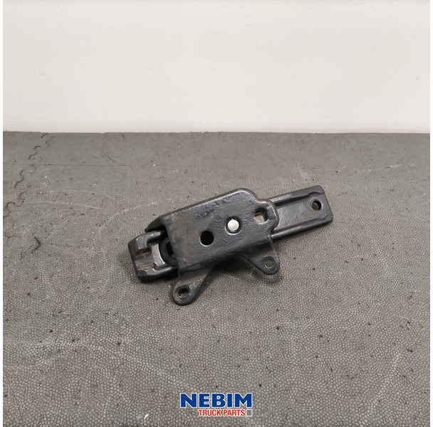 Volvo Volvo - 82192396 - Bovenste treeplank scharnier FH4 rechts - Reservedel for Lastbil: billede 2 Volvo Volvo - 82192396 - Bovenste treeplank scharnier FH4 rechts - Reservedel for Lastbil: billede 2