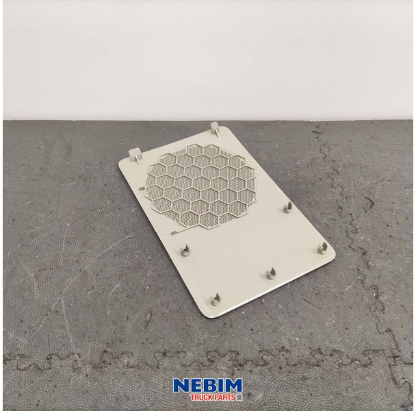 Volvo Volvo - 82332540 - Luidsprekergrille links - Reservedel for Lastbil: billede 2 Volvo Volvo - 82332540 - Luidsprekergrille links - Reservedel for Lastbil: billede 2