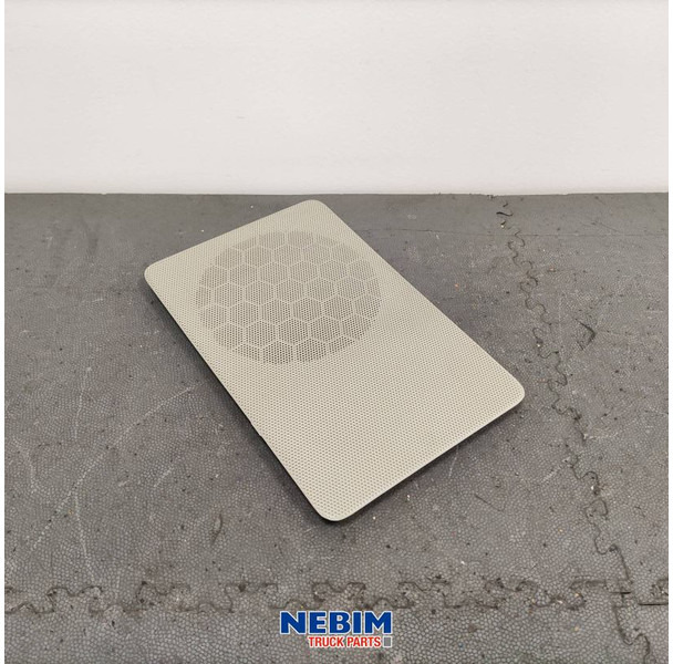 Volvo Volvo - 82382234 - Luidsprekergrille rechts - Reservedel for Lastbil: billede 1 Volvo Volvo - 82382234 - Luidsprekergrille rechts - Reservedel for Lastbil: billede 1