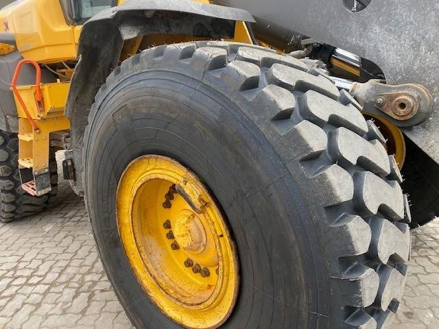 Gummihjulslæsser Volvo L 120 H A/C, BSS, ZSA, 3. Kr., SW (12005212): billede 11 Gummihjulslæsser Volvo L 120 H A/C, BSS, ZSA, 3. Kr., SW (12005212): billede 11