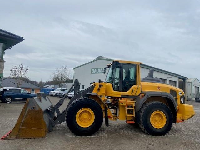 Volvo L 120 H MIETE / RENTAL (12005634) - Gummihjulslæsser: billede 2 Volvo L 120 H MIETE / RENTAL (12005634) - Gummihjulslæsser: billede 2