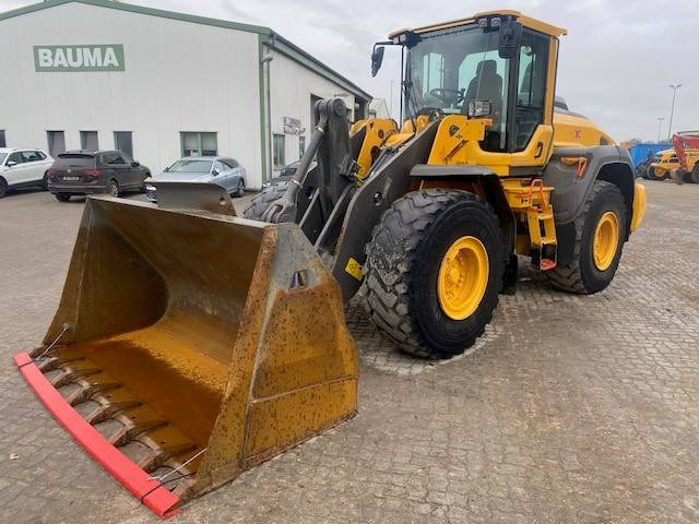 Volvo L 120 H MIETE / RENTAL (12005634) - Gummihjulslæsser: billede 1 Volvo L 120 H MIETE / RENTAL (12005634) - Gummihjulslæsser: billede 1