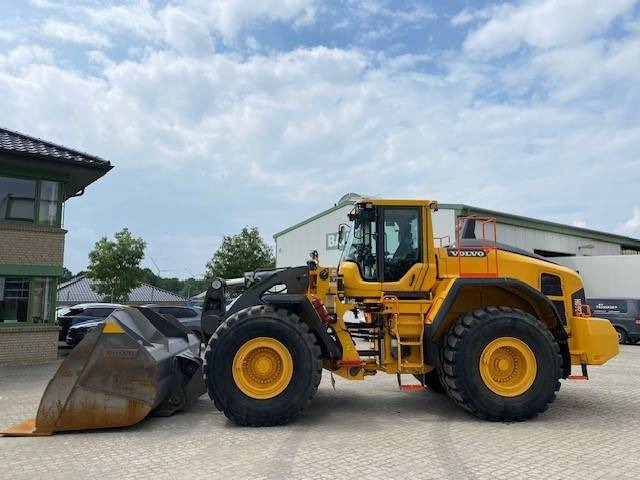Volvo L 260 H 6.8 cbm MIETE / RENTAL (12002252) - Gummihjulslæsser: billede 1 Volvo L 260 H 6.8 cbm MIETE / RENTAL (12002252) - Gummihjulslæsser: billede 1