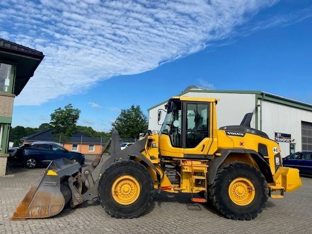 Volvo L 90 H MIETE / RENTAL (12002215) - Gummihjulslæsser: billede 2 Volvo L 90 H MIETE / RENTAL (12002215) - Gummihjulslæsser: billede 2