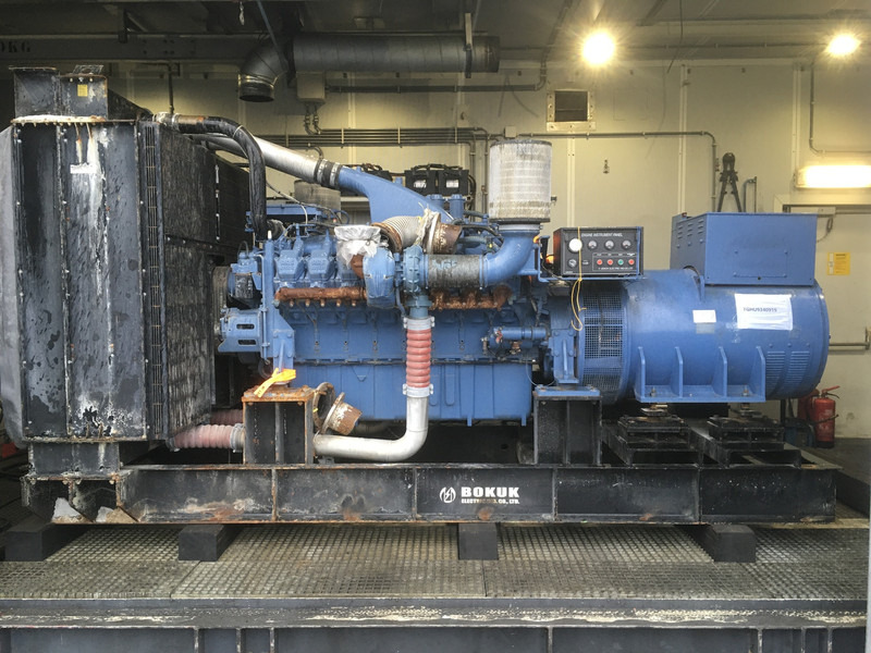 MTU 16V2000 GENERATOR 1250KVA USED - Strømgenerator: billede 1 MTU 16V2000 GENERATOR 1250KVA USED - Strømgenerator: billede 1