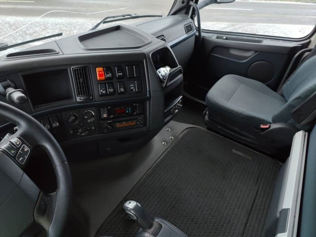 Lastbil varevogn Volvo FH 13: billede 9
