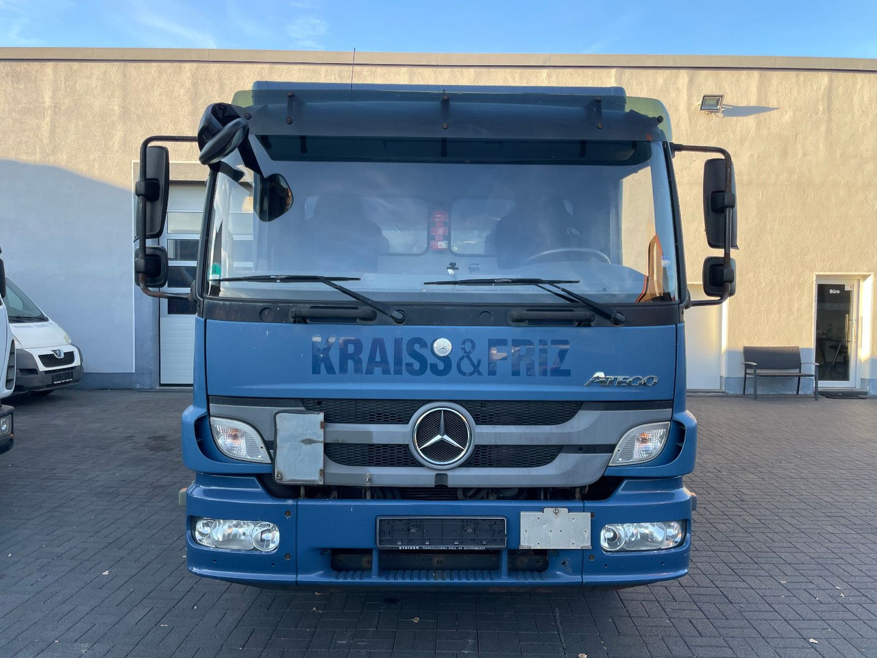 Mercedes-Benz Atego 2 6-Zyl. 4x2 1224 Klima, Radstand: 3.56m. - Lastbil varevogn: billede 3 Mercedes-Benz Atego 2 6-Zyl. 4x2 1224 Klima, Radstand: 3.56m. - Lastbil varevogn: billede 3