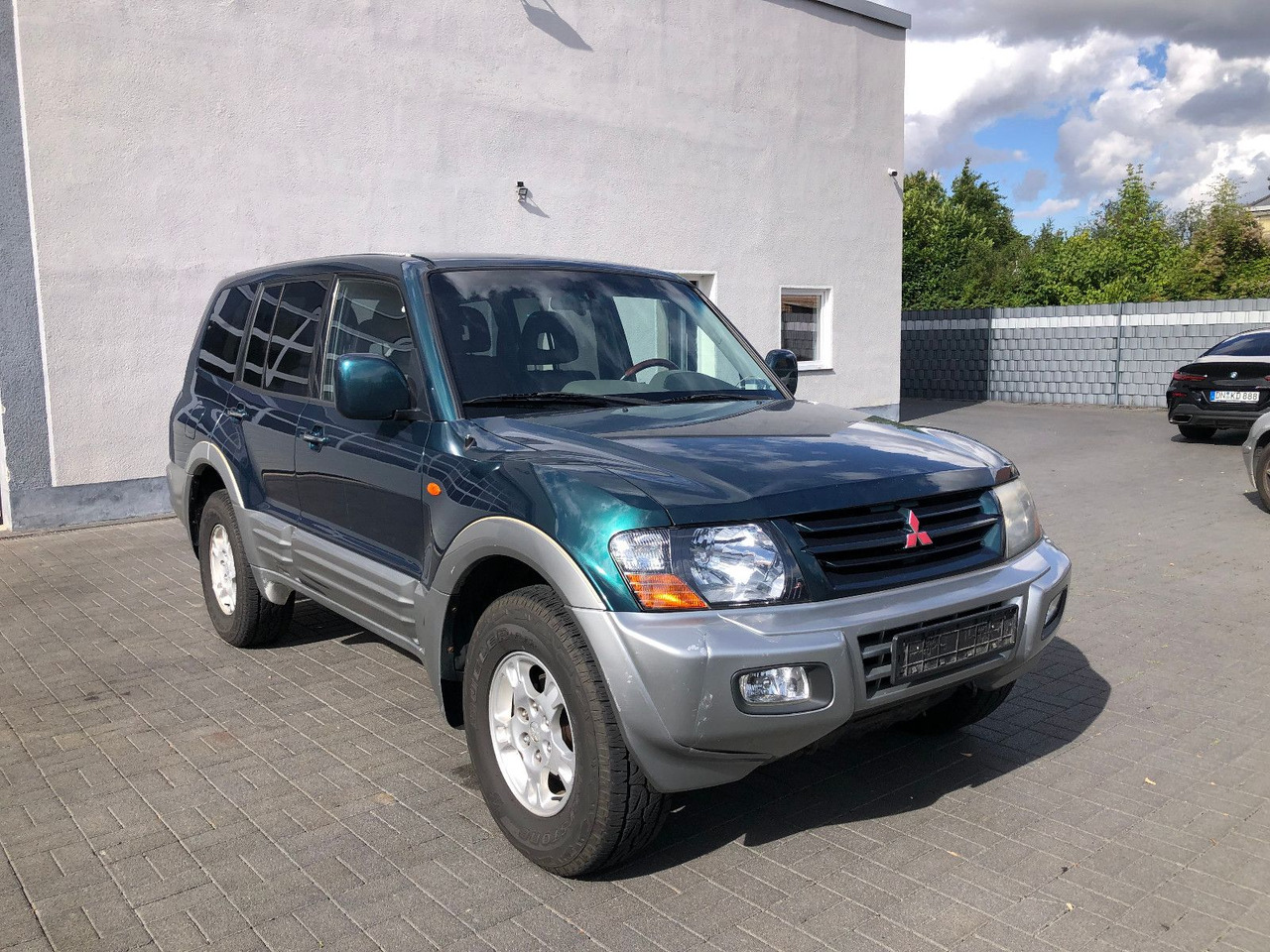 Mitsubishi Pajero 3,2 DI-D Elegance 7-Sitzer - SUV: billede 4 Mitsubishi Pajero 3,2 DI-D Elegance 7-Sitzer - SUV: billede 4