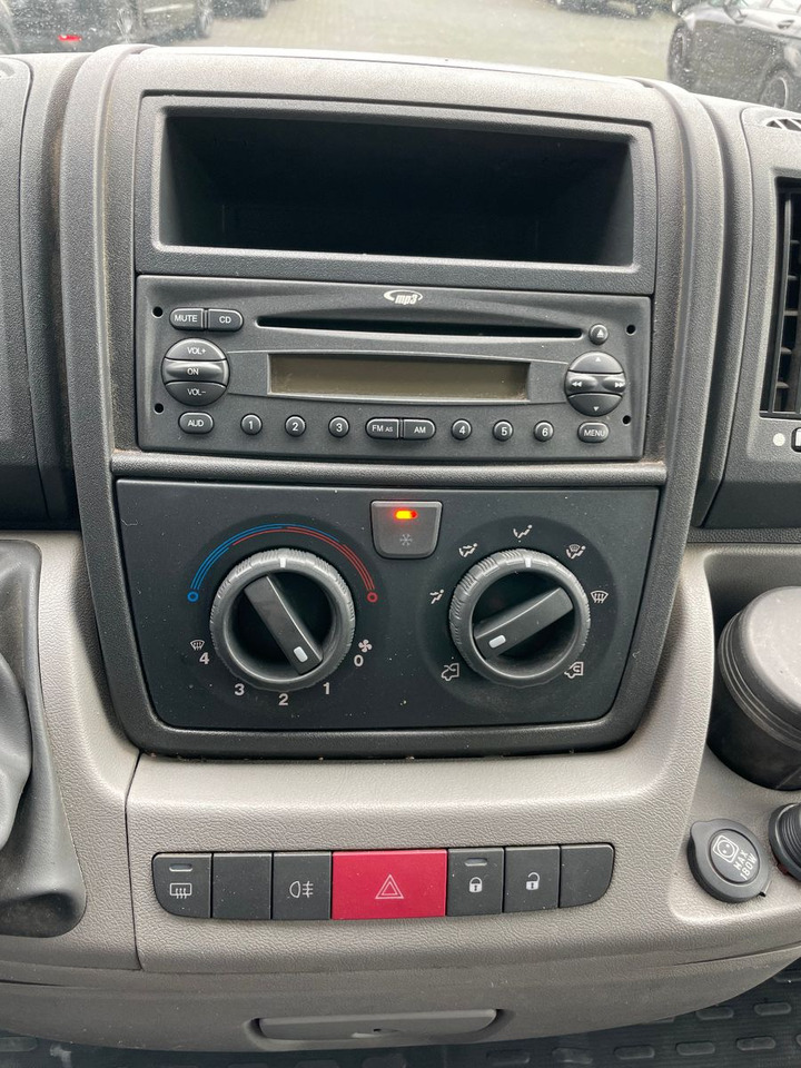 Leje en Peugeot Boxer 120 HDI Kühlkastenwagen Peugeot Boxer 120 HDI Kühlkastenwagen: billede 24 Leje en Peugeot Boxer 120 HDI Kühlkastenwagen Peugeot Boxer 120 HDI Kühlkastenwagen: billede 24