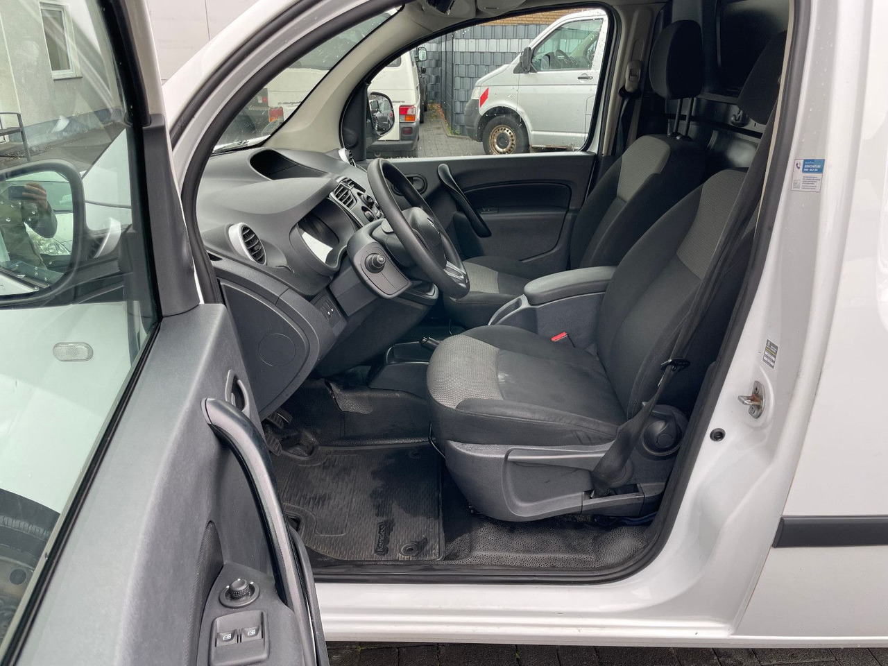 Små varebil Renault Kangoo 1.5 dCi Rapid Maxi Extra: billede 12 Små varebil Renault Kangoo 1.5 dCi Rapid Maxi Extra: billede 12