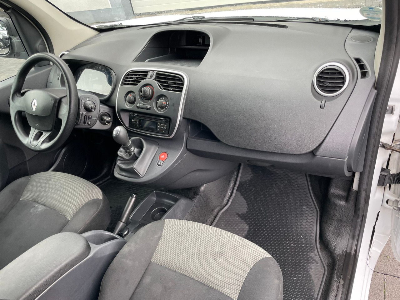 Små varebil Renault Kangoo 1.5 dCi Rapid Maxi Extra: billede 17 Små varebil Renault Kangoo 1.5 dCi Rapid Maxi Extra: billede 17