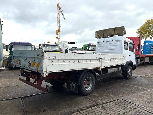 Mercedes-Benz 1117 K 6-CILINDER SLEEPERCAB (8 WHEEL NUTS / FULL STEEL SUSPENSION / MANUAL GEARBOX) - Lastbil med lad: billede 3 Mercedes-Benz 1117 K 6-CILINDER SLEEPERCAB (8 WHEEL NUTS / FULL STEEL SUSPENSION / MANUAL GEARBOX) - Lastbil med lad: billede 3