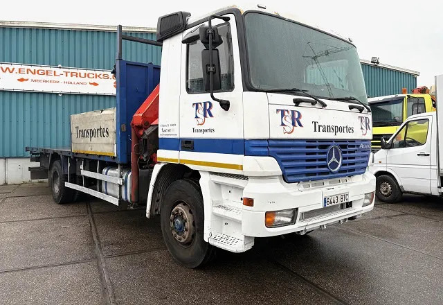 Mercedes-Benz Actros 2031 K WITH PALFINGER PK1101 CRANE (MANUAL GEARBOX / FULL STEEL SUSPENSION / REDUCTION AXLE / REMOTE CONTROL) - Lastbil med kran: billede 2 Mercedes-Benz Actros 2031 K WITH PALFINGER PK1101 CRANE (MANUAL GEARBOX / FULL STEEL SUSPENSION / REDUCTION AXLE / REMOTE CONTROL) - Lastbil med kran: billede 2