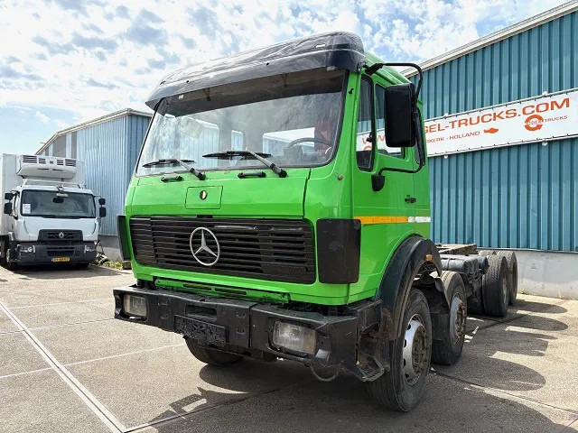 Mercedes-Benz SK 3335K 8x4 FULL STEEL CHASSIS (ZF16 MANUAL GEARBOX / RETARDER / FULL STEEL SUSPENSION / REDUCTION AXLES) - Lastbil chassis: billede 1 Mercedes-Benz SK 3335K 8x4 FULL STEEL CHASSIS (ZF16 MANUAL GEARBOX / RETARDER / FULL STEEL SUSPENSION / REDUCTION AXLES) - Lastbil chassis: billede 1