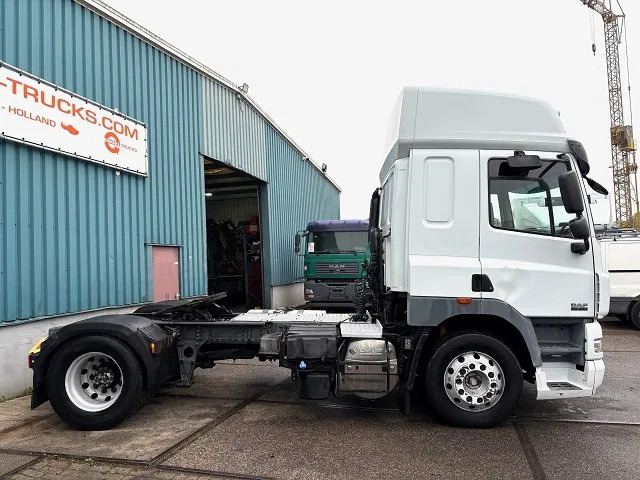 DAF CF 85.460 SPACECAB 4x2 (AS-TRONIC / MX-BRAKE / AIRCONDITIONING / ADR-VLG / FRIDGE / EURO 5 / ETC.) - Trækker: billede 4 DAF CF 85.460 SPACECAB 4x2 (AS-TRONIC / MX-BRAKE / AIRCONDITIONING / ADR-VLG / FRIDGE / EURO 5 / ETC.) - Trækker: billede 4