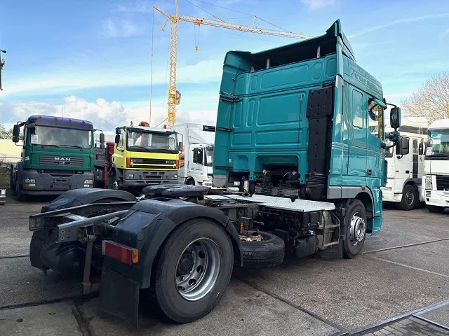 DAF XF 105.460 SPACECAB (EURO 5 / ZF16 MANUAL GEARBOX / P.T.O. / AIRCONDITIONING / FRIDGE UNDER BED / ETC.) - Trækker: billede 3 DAF XF 105.460 SPACECAB (EURO 5 / ZF16 MANUAL GEARBOX / P.T.O. / AIRCONDITIONING / FRIDGE UNDER BED / ETC.) - Trækker: billede 3