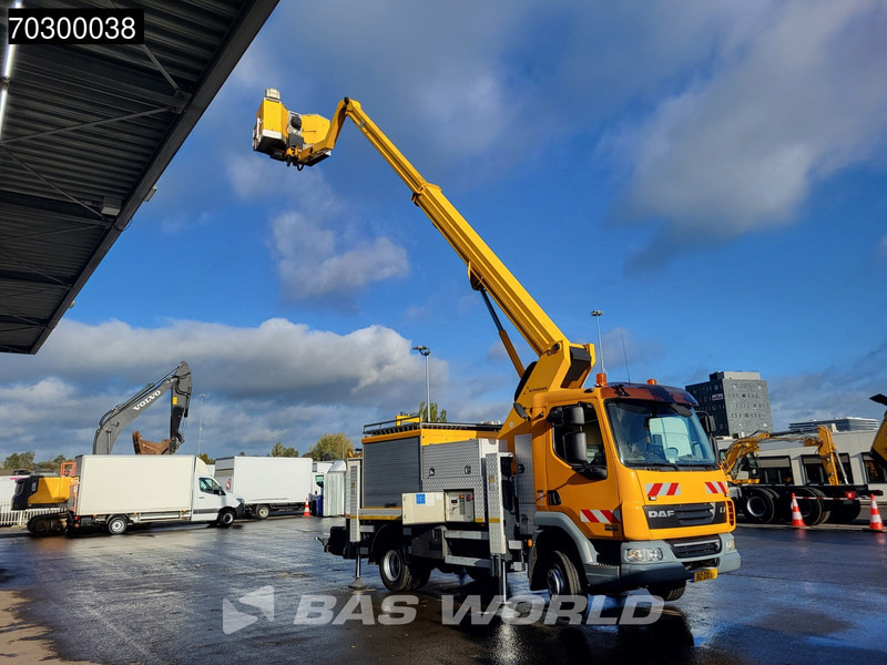 DAF LF45.180 LF 4X2 NL-Truck Ruthmann 18mtr Aerial platform Hubarbeitsbühne Automatic Euro 5 - Lastbil med kran: billede 3 DAF LF45.180 LF 4X2 NL-Truck Ruthmann 18mtr Aerial platform Hubarbeitsbühne Automatic Euro 5 - Lastbil med kran: billede 3