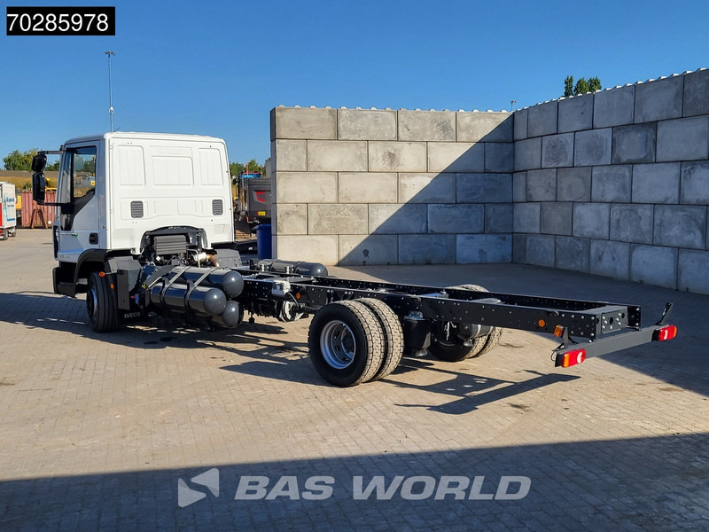 Iveco 120-210L 4X2 NEW 12tons chassis! CNG Engine TELMA Retarder Manual Euro 6 - Lastbil chassis: billede 2 Iveco 120-210L 4X2 NEW 12tons chassis! CNG Engine TELMA Retarder Manual Euro 6 - Lastbil chassis: billede 2