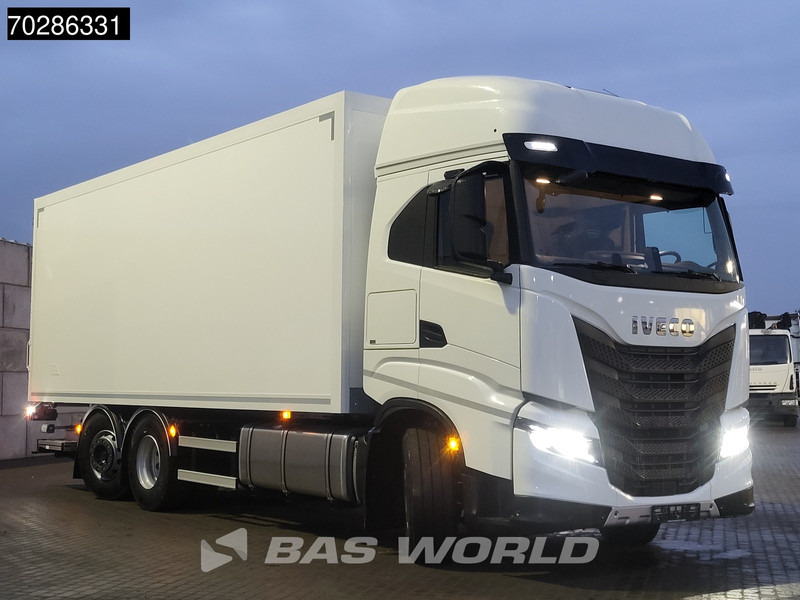 Iveco S-Way 490 6X2 2000kg Ladebordwand Lift/Steering Axle Automatic Navi ACC Euro 6 - Lastbil varevogn: billede 3 Iveco S-Way 490 6X2 2000kg Ladebordwand Lift/Steering Axle Automatic Navi ACC Euro 6 - Lastbil varevogn: billede 3