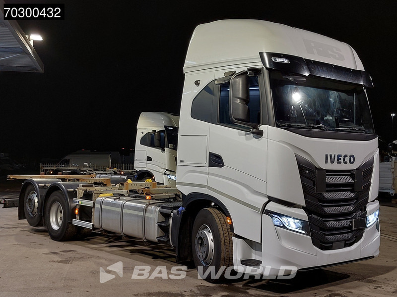 Iveco S-Way 510 6X2 BDF Full Air Automatic Retarder Lift-Axle ACC Euro 6 - Containerbil/ Veksellad lastbil: billede 3 Iveco S-Way 510 6X2 BDF Full Air Automatic Retarder Lift-Axle ACC Euro 6 - Containerbil/ Veksellad lastbil: billede 3