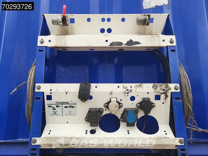 Krone SD APK 07/26 Boards Anti Vandalism Liftachse - Gardintrailer: billede 5 Krone SD APK 07/26 Boards Anti Vandalism Liftachse - Gardintrailer: billede 5