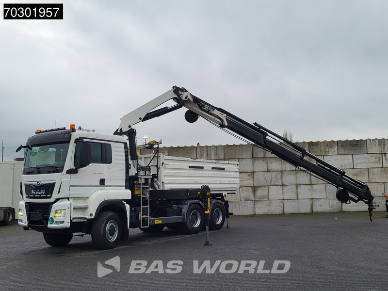 MAN TGS 33.420 6X6 Palfinger PK33002 EH Crane 12m3 tipper Manual Retarder Big-Axle Euro 6 - Tipvogn lastbil, Lastbil med kran: billede 2 MAN TGS 33.420 6X6 Palfinger PK33002 EH Crane 12m3 tipper Manual Retarder Big-Axle Euro 6 - Tipvogn lastbil, Lastbil med kran: billede 2