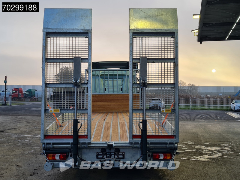 Mercedes-Benz Actros 1827 4X2 NEW! 18tons Machine transporter Oprijwagen Hydraulic ramps Air suspension - Biltransportør lastbil: billede 3 Mercedes-Benz Actros 1827 4X2 NEW! 18tons Machine transporter Oprijwagen Hydraulic ramps Air suspension - Biltransportør lastbil: billede 3