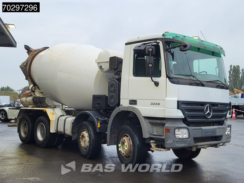 Mercedes-Benz Actros 3236 8X4 9m3 Liebherr Mixer Big-Axle Steelsuspension 3-Pedals Euro 3 - Betonbil: billede 3 Mercedes-Benz Actros 3236 8X4 9m3 Liebherr Mixer Big-Axle Steelsuspension 3-Pedals Euro 3 - Betonbil: billede 3