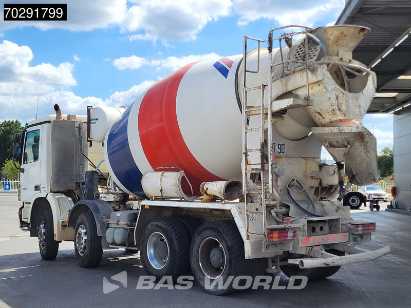 Mercedes-Benz Actros 3241 8X4 9m3 Schwing Stetter Retarder Big-Axle Steelsuspension 3-Pedals Euro 4 - Betonbil: billede 2 Mercedes-Benz Actros 3241 8X4 9m3 Schwing Stetter Retarder Big-Axle Steelsuspension 3-Pedals Euro 4 - Betonbil: billede 2