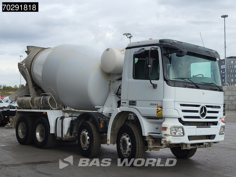 Mercedes-Benz Actros 3241 8X4 9m3 Stetter Steelsuspension 3-Pedals Retarder Euro 4 - Betonbil: billede 3 Mercedes-Benz Actros 3241 8X4 9m3 Stetter Steelsuspension 3-Pedals Retarder Euro 4 - Betonbil: billede 3