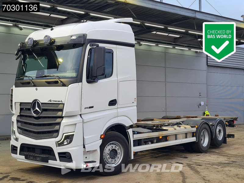 Mercedes-Benz Actros L 2558 Actros 6X2 BDF Full Air Suspension Automatic Lift-Axle Euro 6 - Containerbil/ Veksellad lastbil: billede 1 Mercedes-Benz Actros L 2558 Actros 6X2 BDF Full Air Suspension Automatic Lift-Axle Euro 6 - Containerbil/ Veksellad lastbil: billede 1