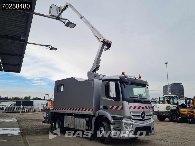 Mercedes-Benz Antos 1830 4X2 Hubarbeitsbühne 14.70m Time France VST 248 NF Navi Euro 6 - Lastbil med kran: billede 5 Mercedes-Benz Antos 1830 4X2 Hubarbeitsbühne 14.70m Time France VST 248 NF Navi Euro 6 - Lastbil med kran: billede 5