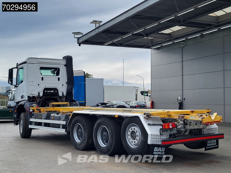 Mercedes-Benz Arocs 3232 Arocs 8X4 LOW Mileage! BDF Big-Axle Lift+Steering-Axle Euro 6 - Containerbil/ Veksellad lastbil: billede 2 Mercedes-Benz Arocs 3232 Arocs 8X4 LOW Mileage! BDF Big-Axle Lift+Steering-Axle Euro 6 - Containerbil/ Veksellad lastbil: billede 2