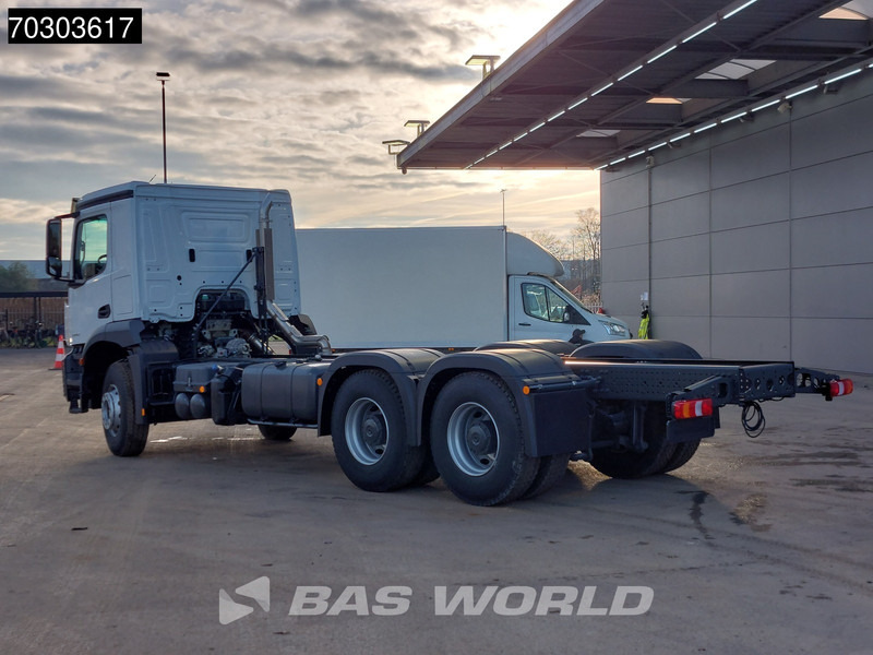 Mercedes-Benz Arocs 3340 6X4 NEW EURO 5 Chassis Steel Suspension Big-Axle Automatic - Lastbil chassis: billede 2 Mercedes-Benz Arocs 3340 6X4 NEW EURO 5 Chassis Steel Suspension Big-Axle Automatic - Lastbil chassis: billede 2