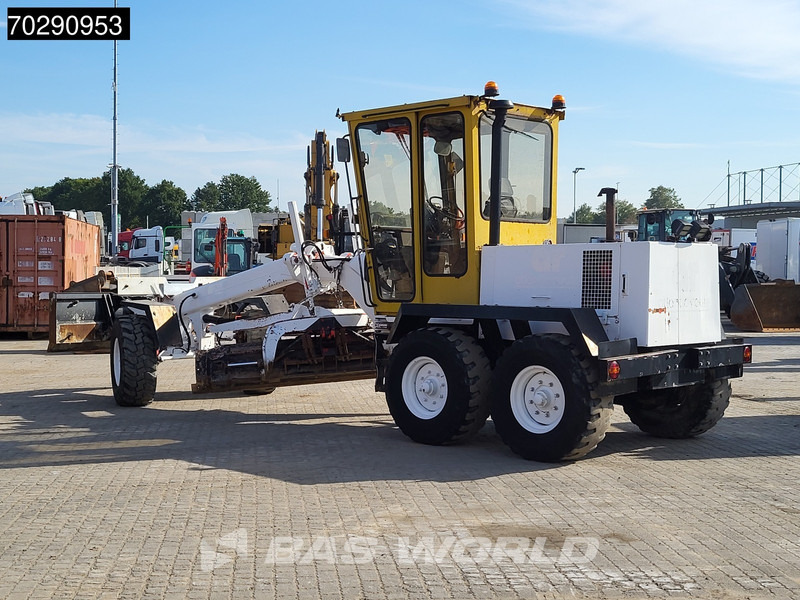 O & K F106 ENGINE PROBLEMS - NOT DRIVABLE - Grader: billede 2 O & K F106 ENGINE PROBLEMS - NOT DRIVABLE - Grader: billede 2