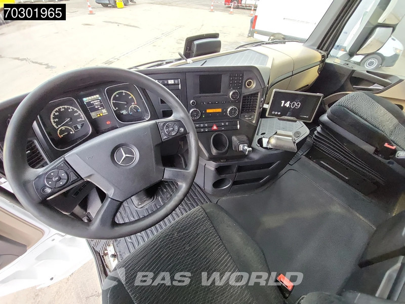 Leje en Mercedes-Benz Actros 1842 4X2 StreamSpace 2xTanks Mercedes-Benz Actros 1842 4X2 StreamSpace 2xTanks: billede 20 Leje en Mercedes-Benz Actros 1842 4X2 StreamSpace 2xTanks Mercedes-Benz Actros 1842 4X2 StreamSpace 2xTanks: billede 20