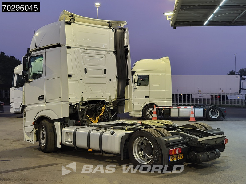 Mercedes-Benz Actros 1845 Actros 4X2 GigaSpace NL-Truck Mega 2xTanks Standklima ACC Euro 6 - Trækker: billede 2 Mercedes-Benz Actros 1845 Actros 4X2 GigaSpace NL-Truck Mega 2xTanks Standklima ACC Euro 6 - Trækker: billede 2