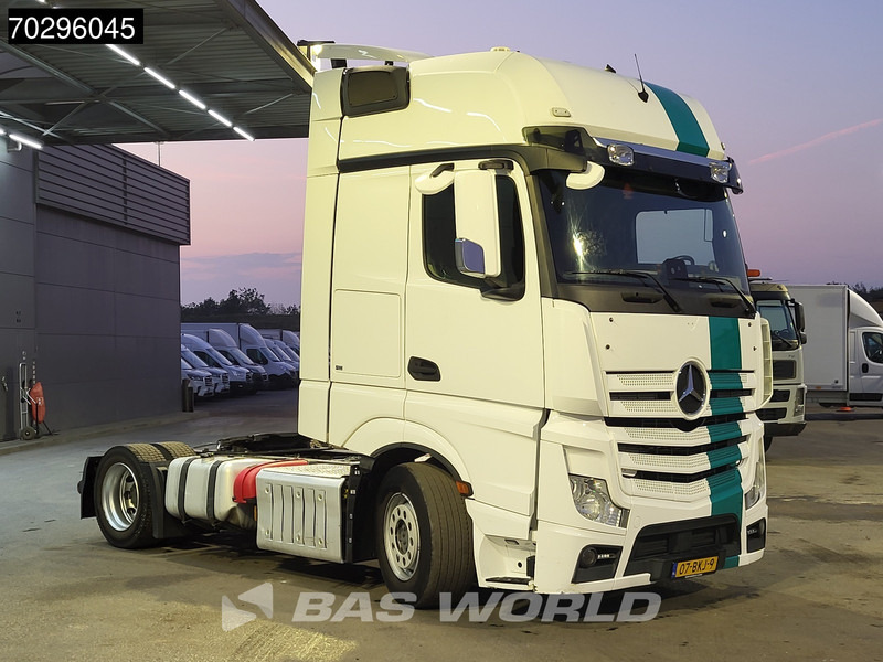 Mercedes-Benz Actros 1845 Actros 4X2 GigaSpace NL-Truck Mega 2xTanks Standklima ACC Euro 6 - Trækker: billede 3 Mercedes-Benz Actros 1845 Actros 4X2 GigaSpace NL-Truck Mega 2xTanks Standklima ACC Euro 6 - Trækker: billede 3